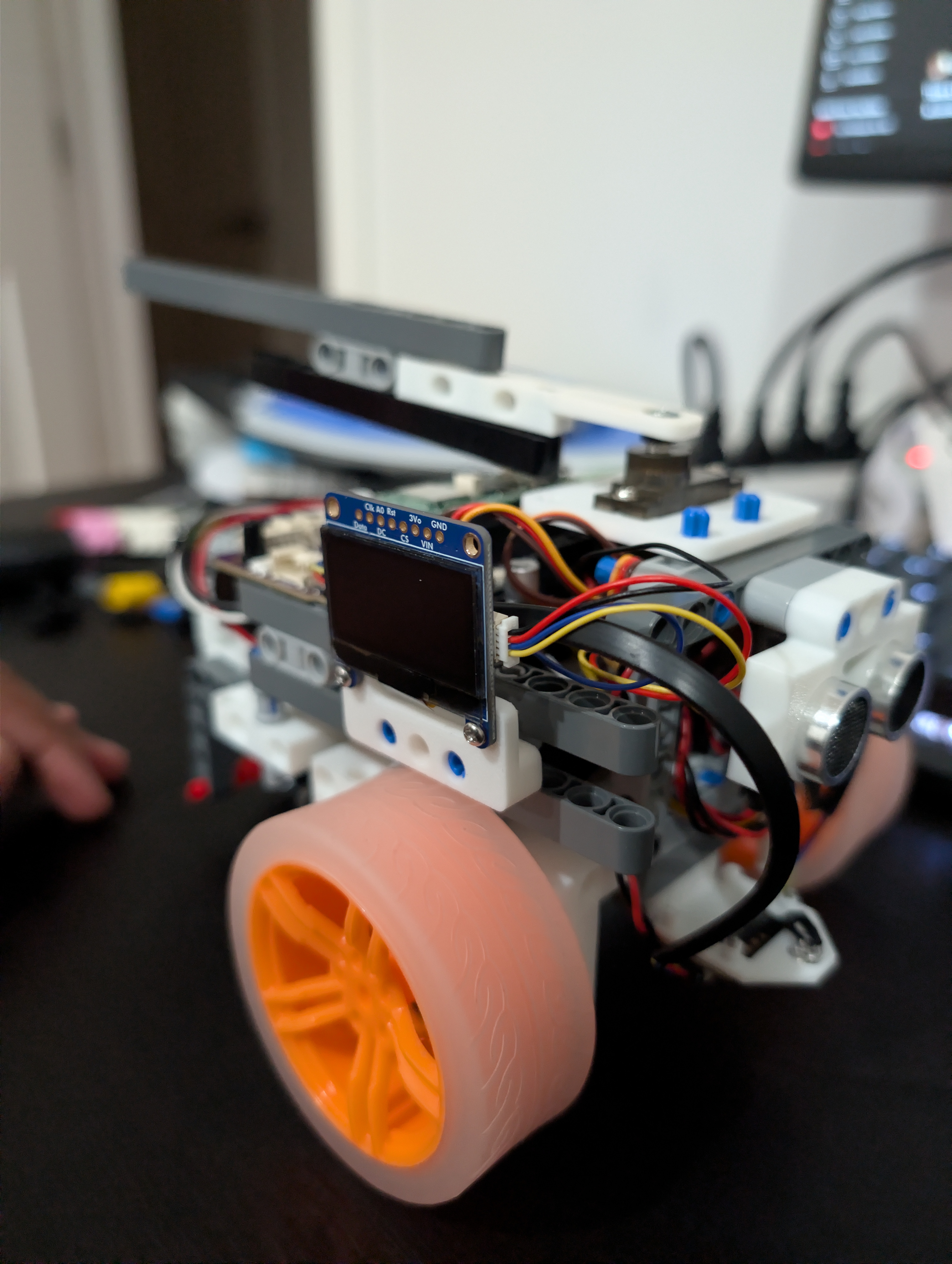 Raspberry Pi Battle Robot - Gallery Image 5